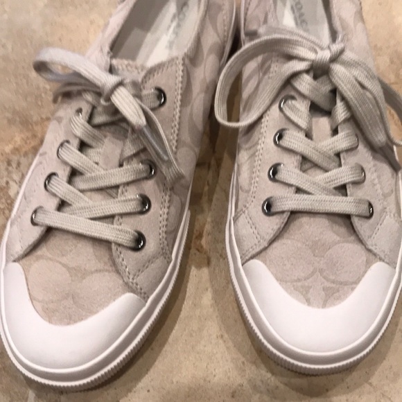 Coach Signature Suede/Leather Brand New size 9.5 - Picture 3 of 8